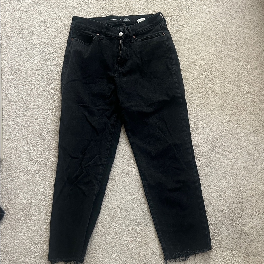 Old Navy Women's Ankle Jeans in Black